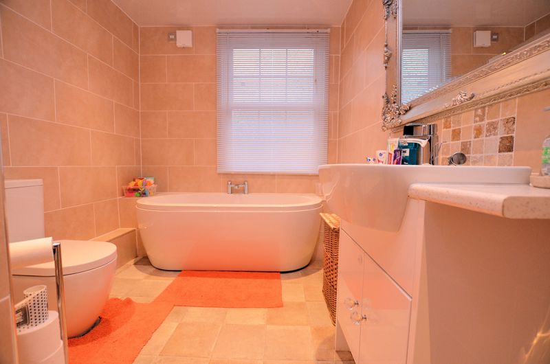 3 bed house for sale in St. James's Road  - Property Image 7
