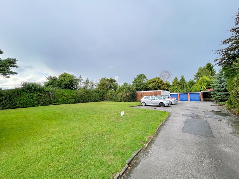 2 bed flat for sale in Hagley Road West, West Midlands, B68 (ref