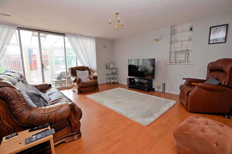 4 bed house for sale in Quinton Road West, B32 (ref 11492955) Humberstones Homes