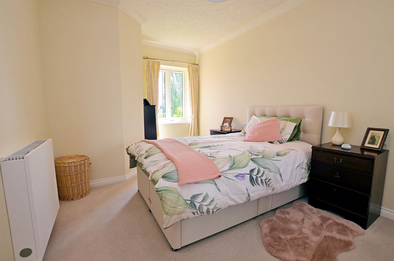 1 bed  for sale in Hadley Lodge, Quinton Lane 5