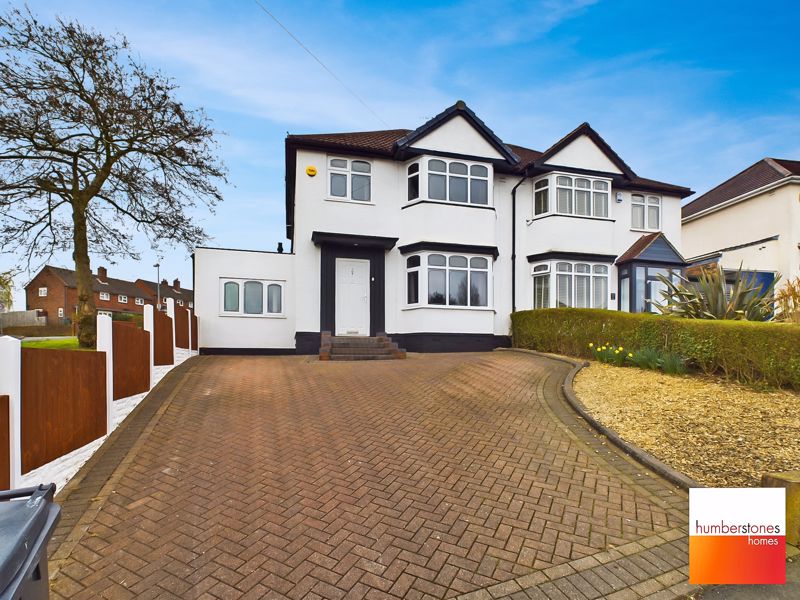 4 bed house for sale in Pine Road - Property Image 1