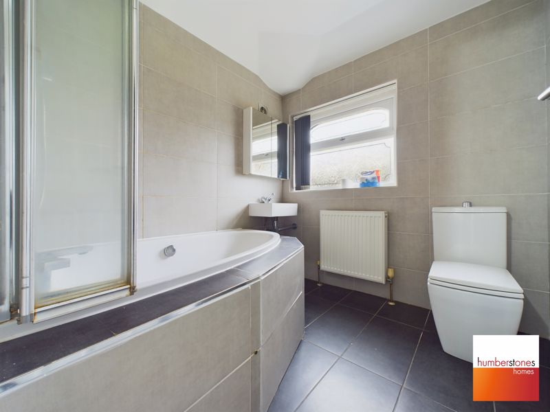 4 bed house for sale in Pine Road  - Property Image 15
