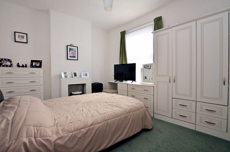2 bed house for sale in Bishopton Road  - Property Image 5