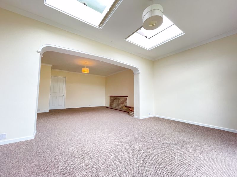 3 bed house to rent in Cedar Close  - Property Image 6