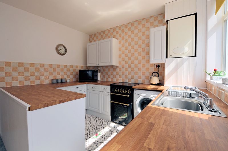 3 bed house for sale in Warley Road  - Property Image 14