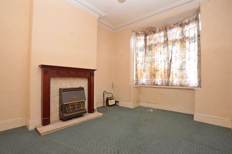 3 bed house for sale in Sefton Road  - Property Image 2