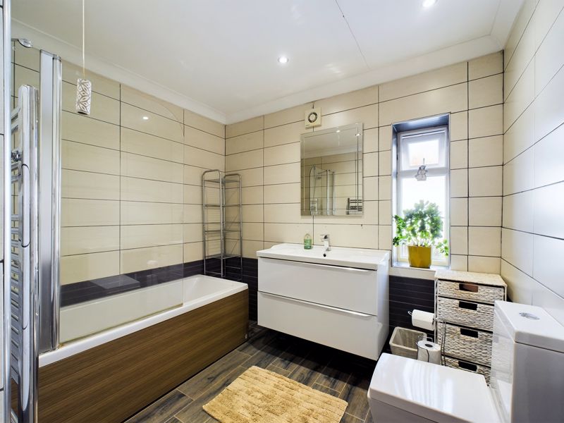 5 bed house for sale in Perry Hill Road  - Property Image 23
