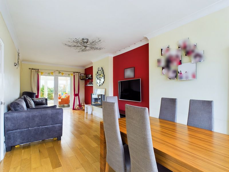 5 bed house for sale in Perry Hill Road  - Property Image 6