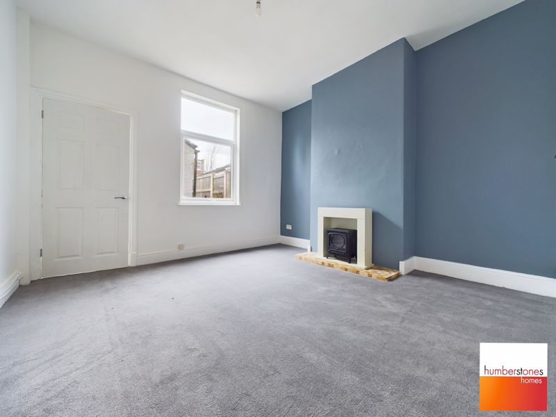 2 bed house for sale in Farm Road 3