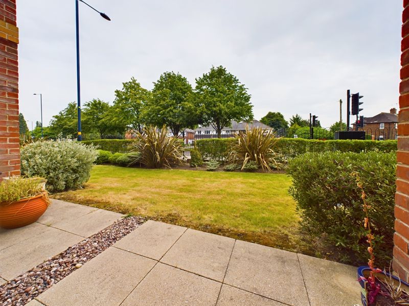 1 bed  for sale in Quinton Lane 4