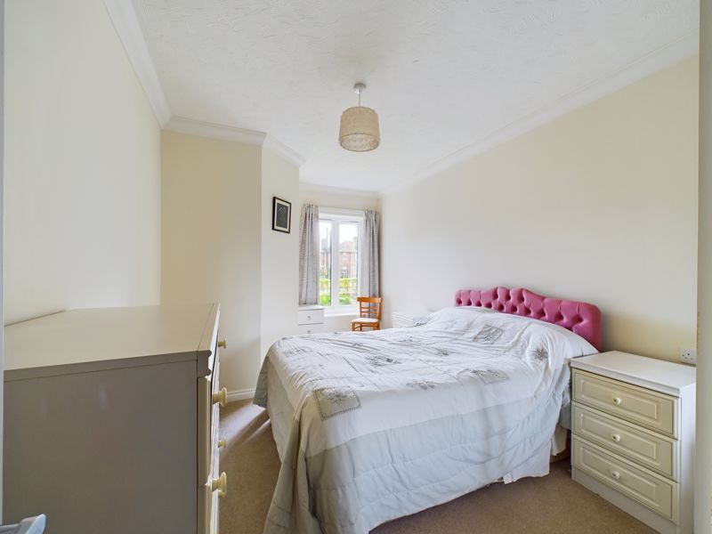 1 bed  for sale in Quinton Lane 5
