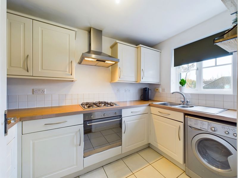 2 bed house for sale in Hamilton Street 13
