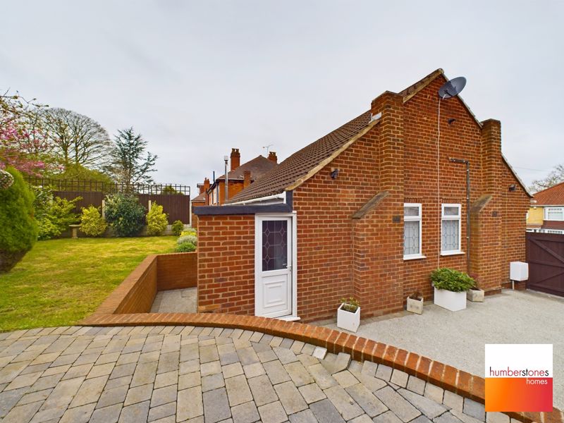 2 bed bungalow for sale in Abbey Road  - Property Image 5