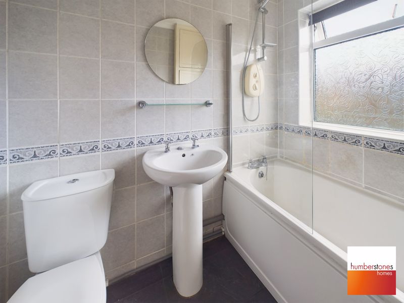 2 bed house for sale in Worlds End Lane 11
