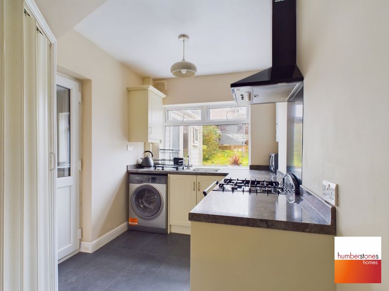 2 bed house for sale in Worlds End Lane 6