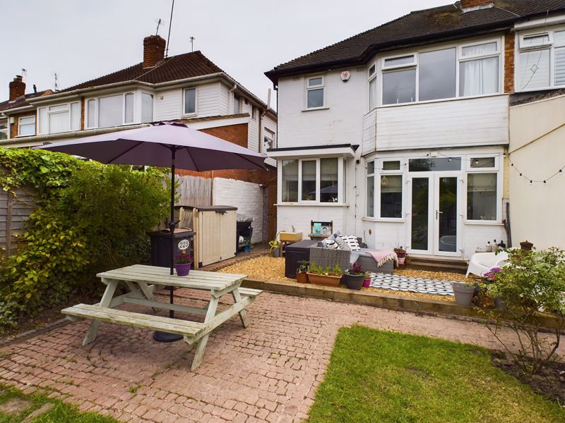 3 bed house for sale in White Road  - Property Image 15