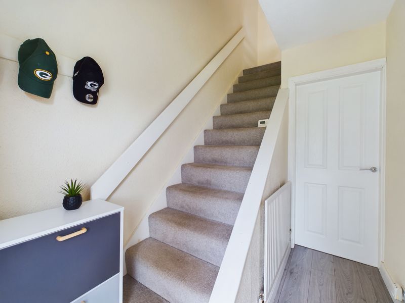 2 bed house for sale in Thornhurst Avenue  - Property Image 5