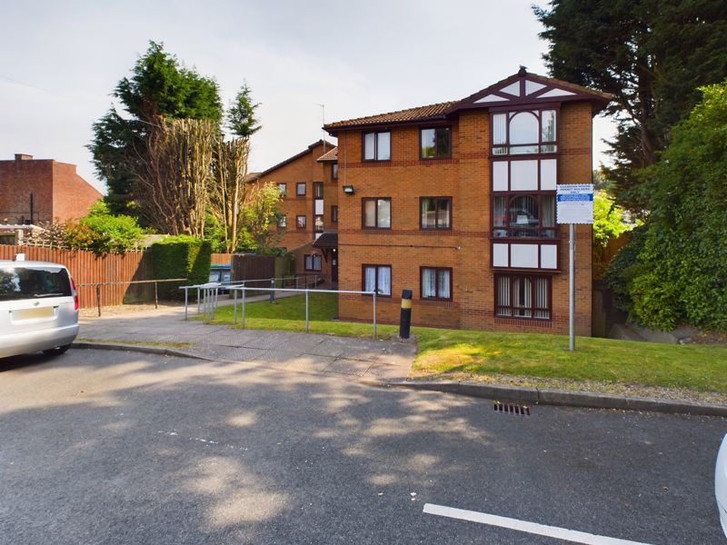 2 bed for sale in Hagley Road West, B68