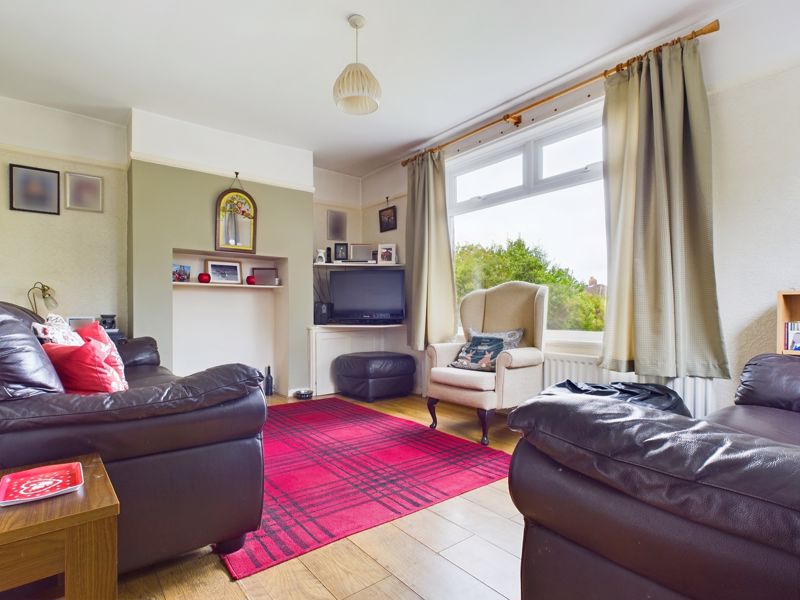 2 bed house for sale in Quinton Road West 2