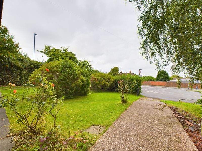 2 bed house for sale in Quinton Road West  - Property Image 9