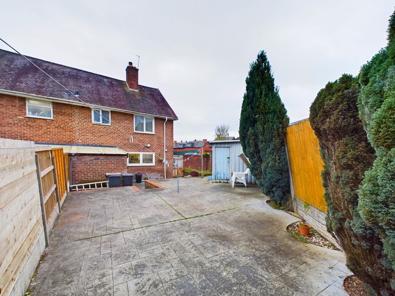 3 bed house for sale in Fleming Road  - Property Image 9