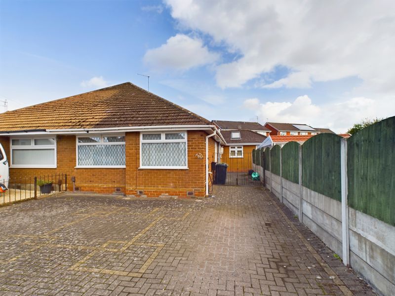 2 bed bungalow for sale in Attwood Street, B63