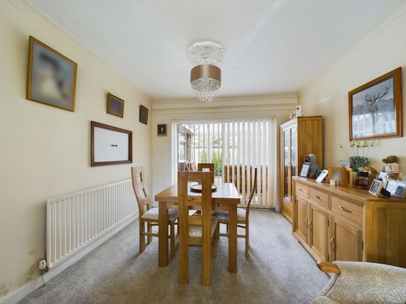 3 bed house for sale in Grayswood Park Road 3
