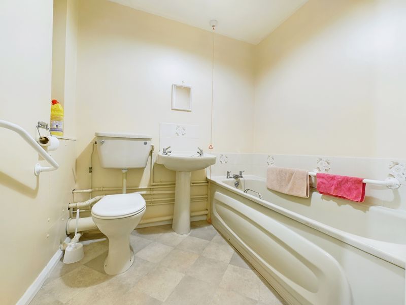 2 bed  for sale in Sandon Road  - Property Image 8