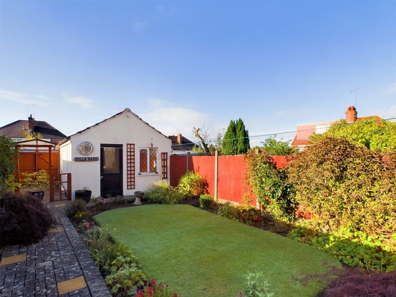 3 bed house for sale in Bent Avenue 21