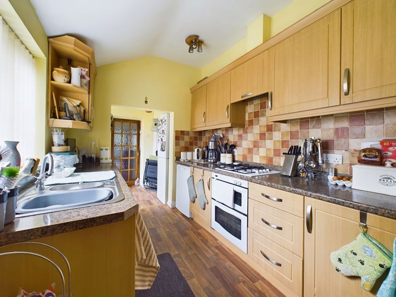 3 bed house for sale in Vicarage Street 4