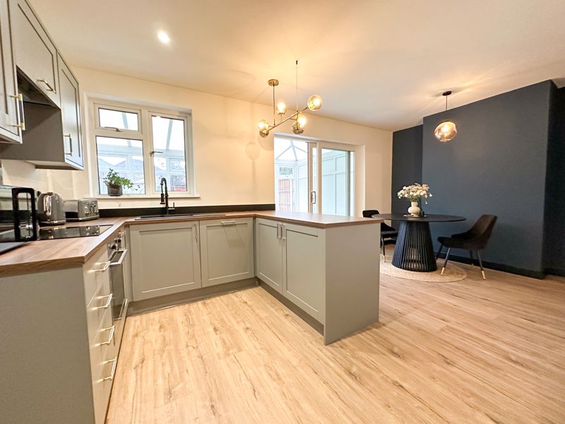 3 bed house to rent in Lunt Grove  - Property Image 4