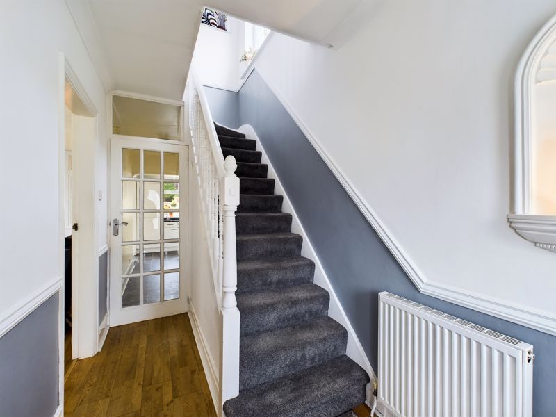 4 bed house for sale in Elm Croft  - Property Image 12