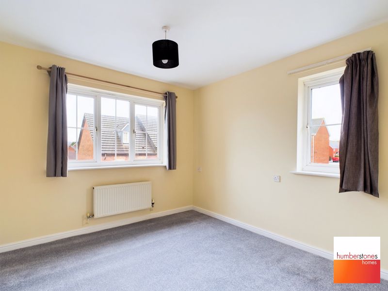 2 bed flat for sale in Wycherley Way  - Property Image 6
