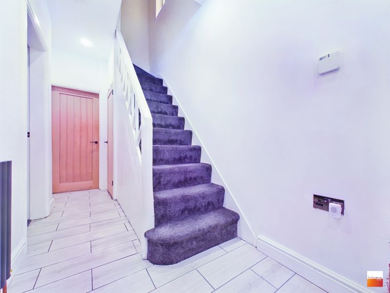 3 bed house for sale in Mincing Lane 11