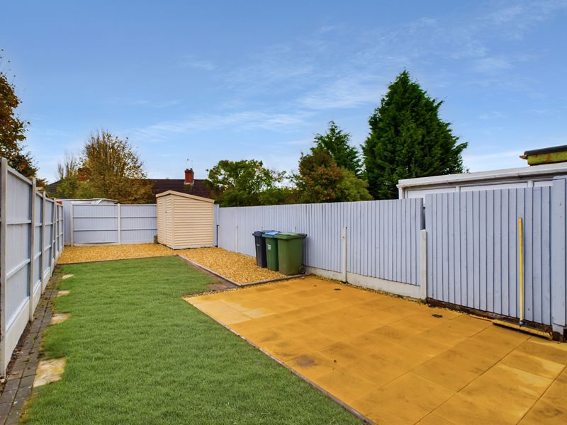 3 bed house to rent in Goodyear Road  - Property Image 4