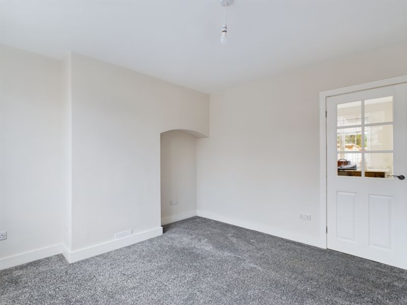 3 bed house to rent in Goodyear Road  - Property Image 6