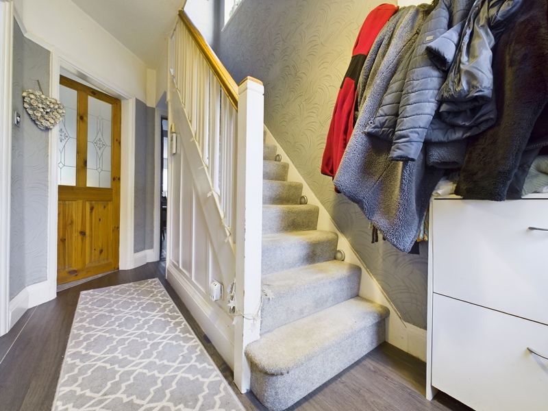 3 bed house for sale in Holly Road  - Property Image 11