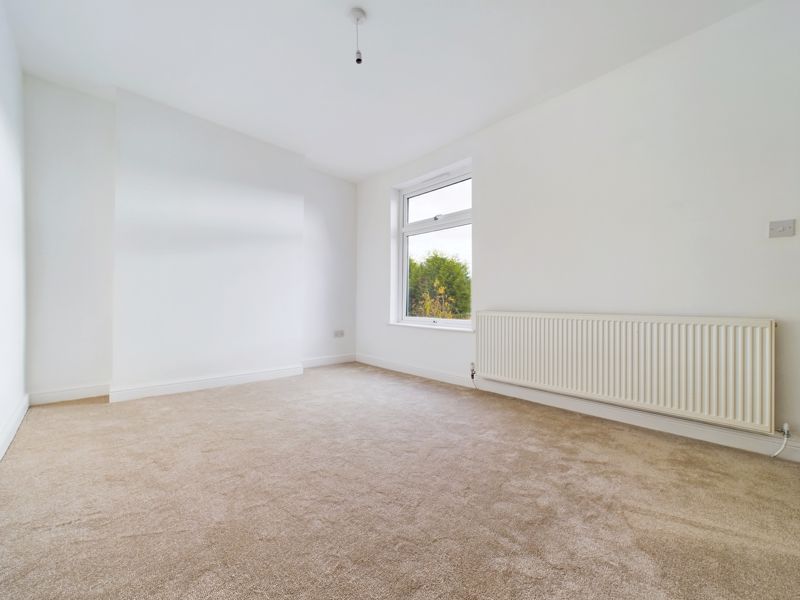 3 bed house for sale in Long Lane 7