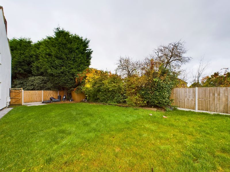 3 bed house for sale in Long Lane  - Property Image 10