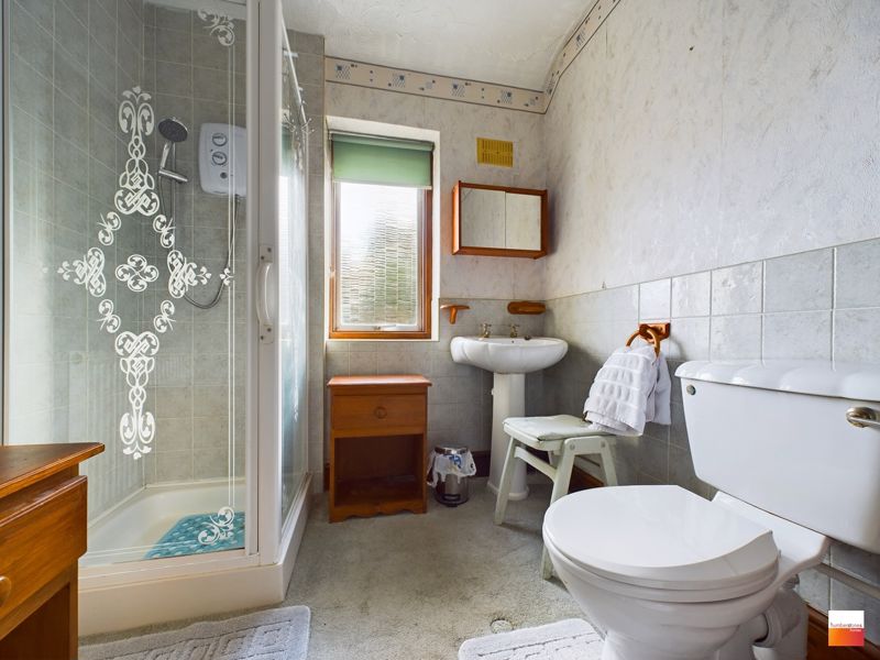 3 bed house for sale in Norman Road  - Property Image 9
