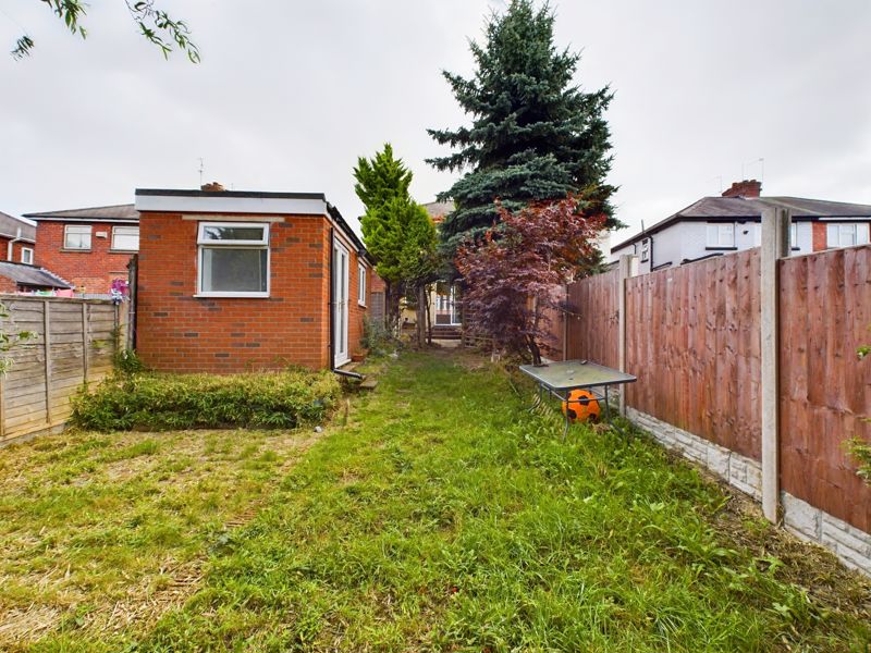3 bed house to rent in Brookfields Road  - Property Image 13