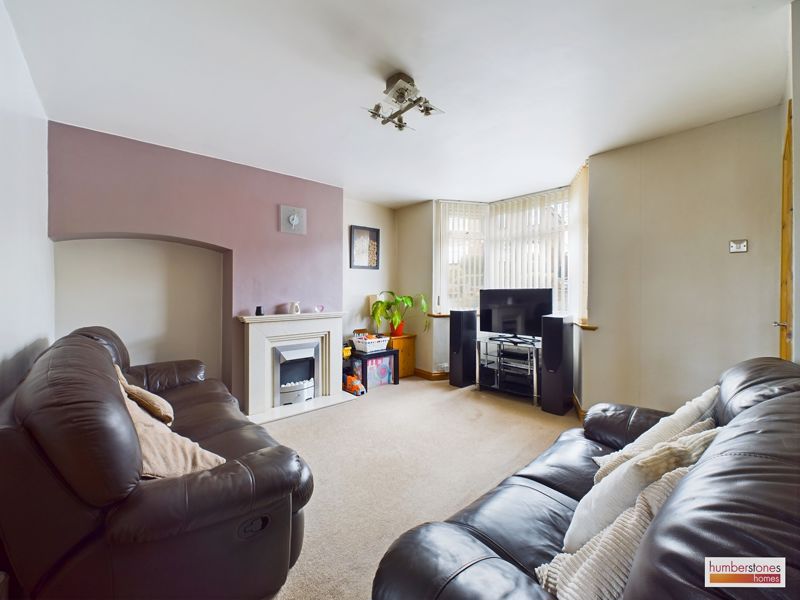 3 bed house for sale in Pinkney Place 3