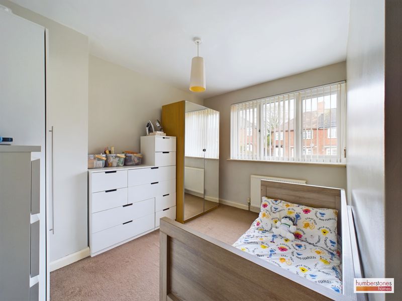 3 bed house for sale in Pinkney Place 8