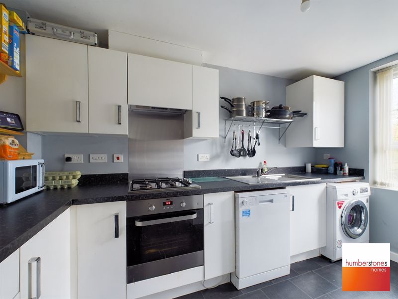 3 bed house for sale in Windmill Precinct  - Property Image 3