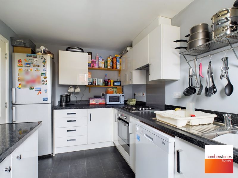 3 bed house for sale in Windmill Precinct  - Property Image 6