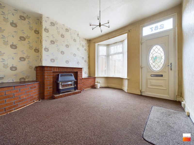 3 bed house for sale in Causeway Green Road  - Property Image 2
