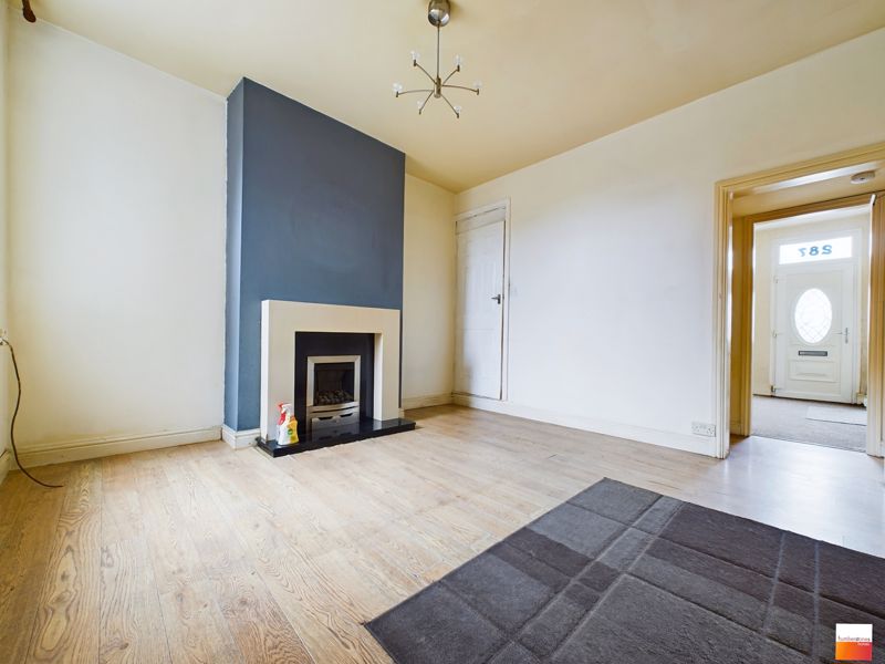 3 bed house for sale in Causeway Green Road  - Property Image 4
