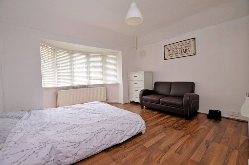 3 bed house for sale in Edward Road  - Property Image 6
