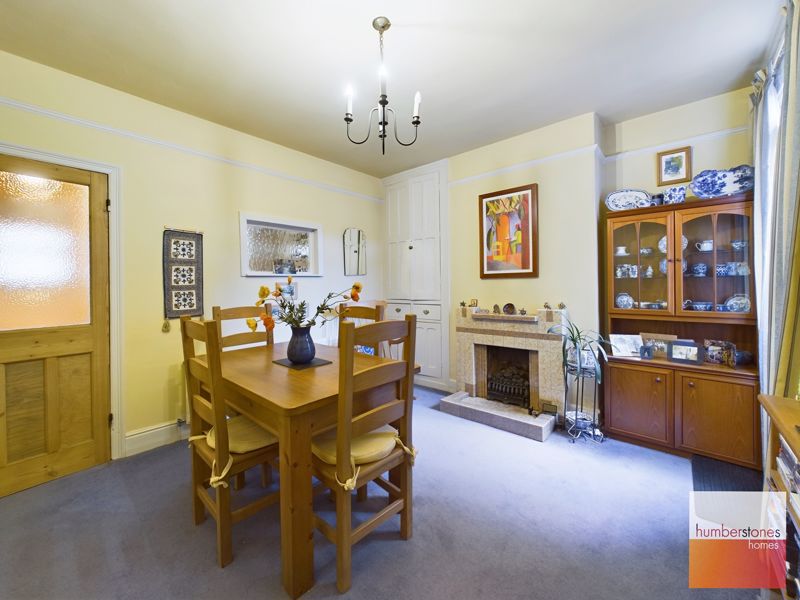 2 bed house for sale in Vicarage Road 3