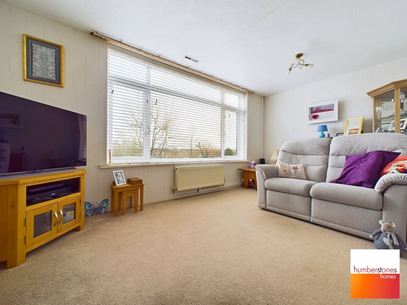 3 bed house for sale in Middle Leasow  - Property Image 2